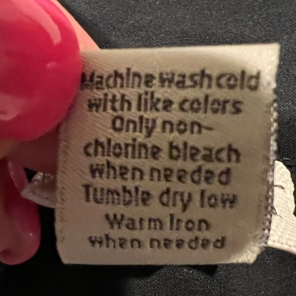 Venezia Cotton Black Floral Embroidered Lightweight Top Blouse Size 26/28 - Picture 7 of 7